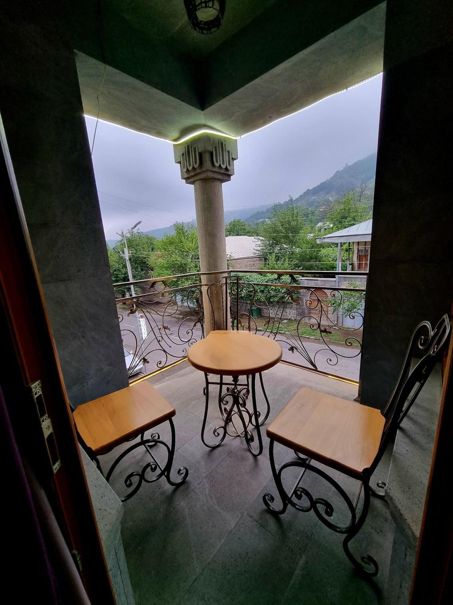 Rubin Hotel Goris Exterior photo