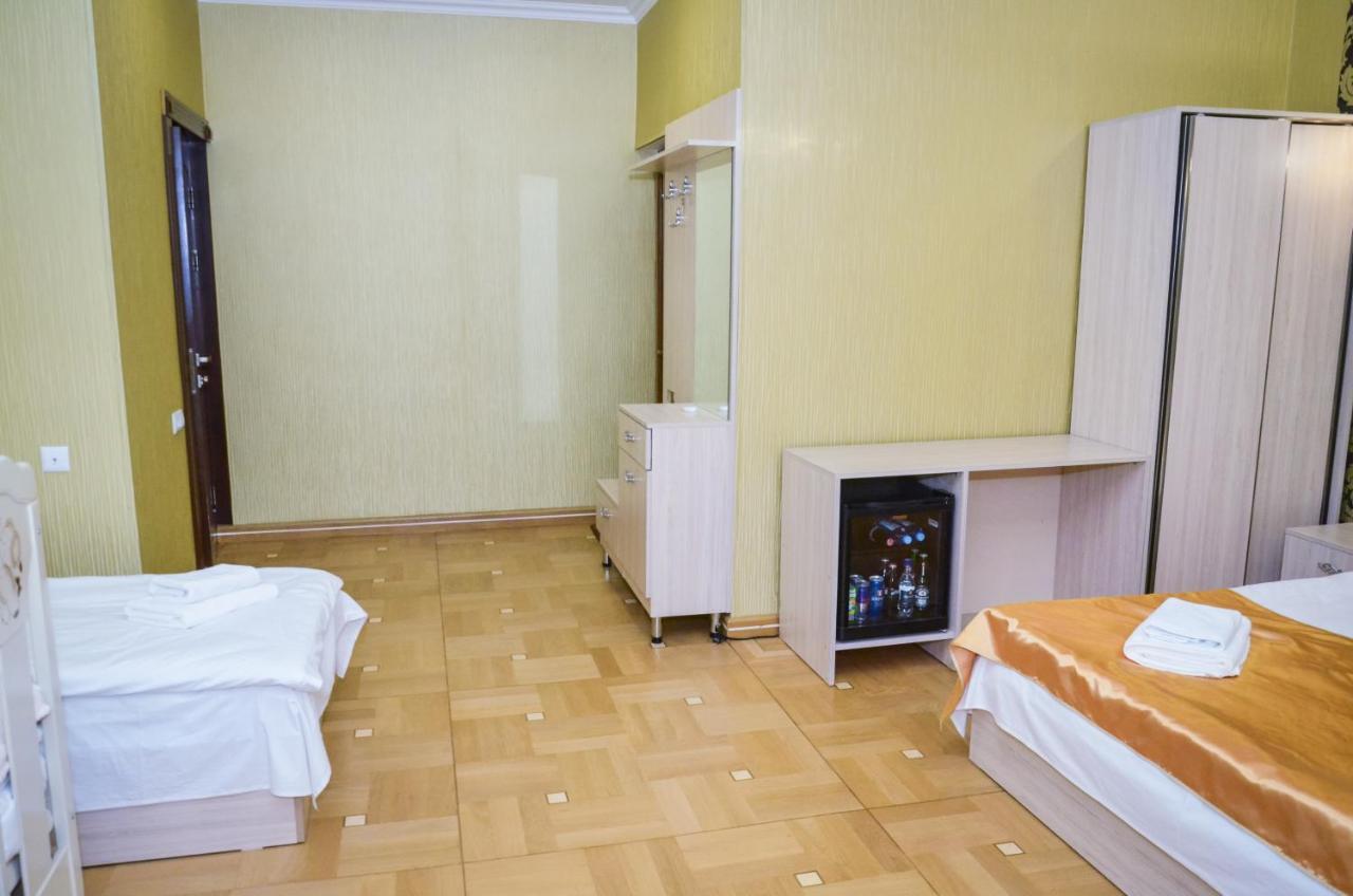 Rubin Hotel Goris Exterior photo