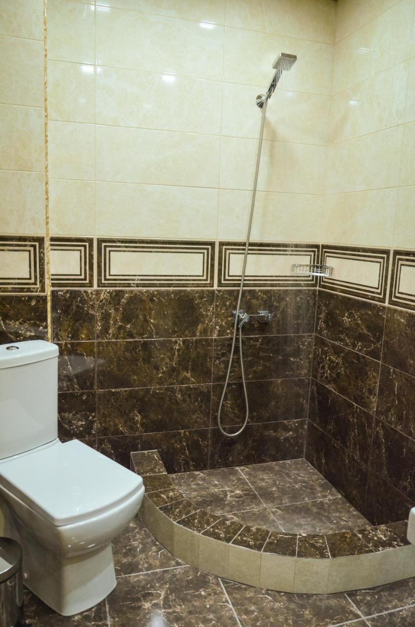Rubin Hotel Goris Exterior photo