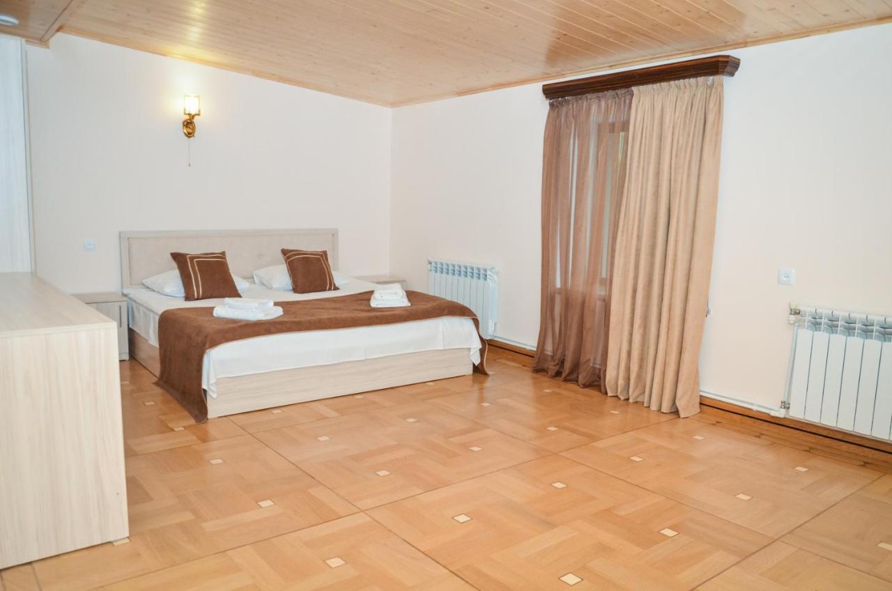 Rubin Hotel Goris Exterior photo