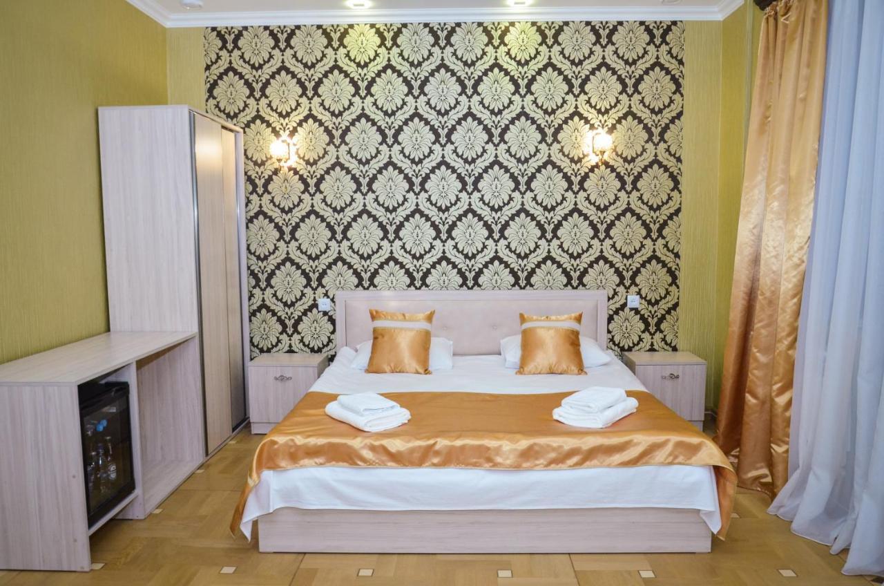 Rubin Hotel Goris Exterior photo